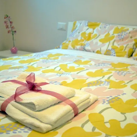 Midway House Italy 3* Sant'Egidio del Monte Albino